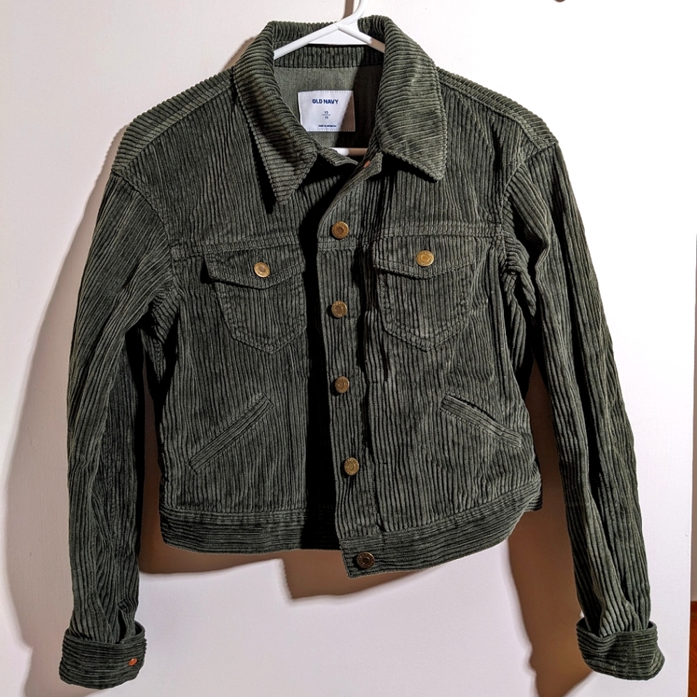 Waist length corduroy jacket
